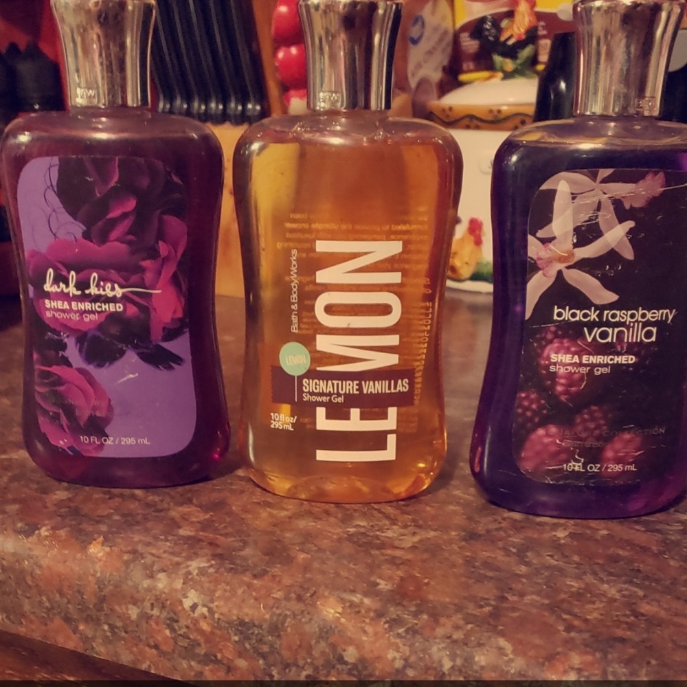 Bath and body works shower gel